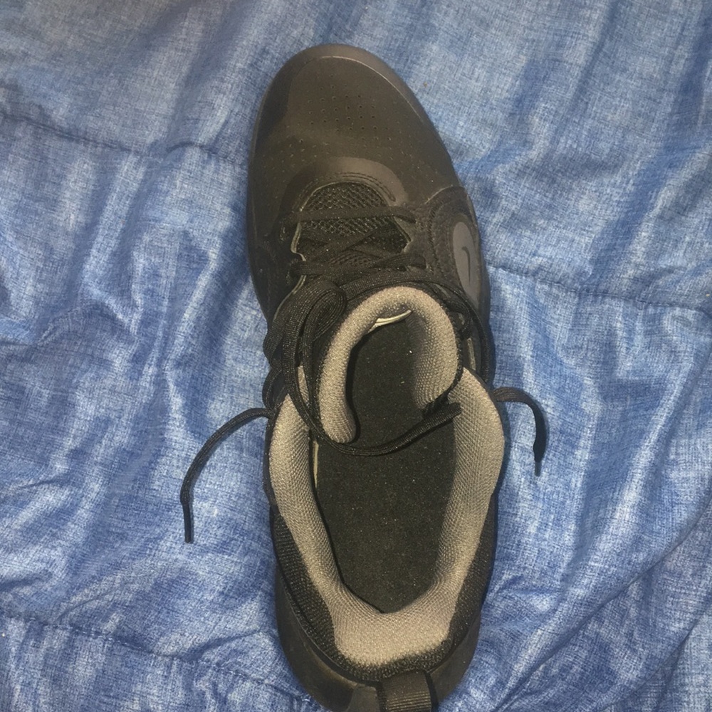 Nike men’s sneakers size 11